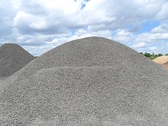 gravel-798208__180